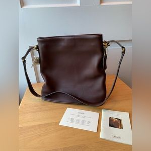 NWT Vintage Coach Mahogany Equestrian Slim Bucket Bag